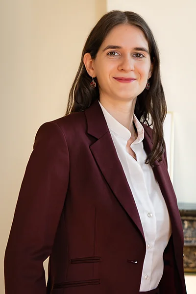 Photo de Ma&icirc;tre Aline GRANIERI